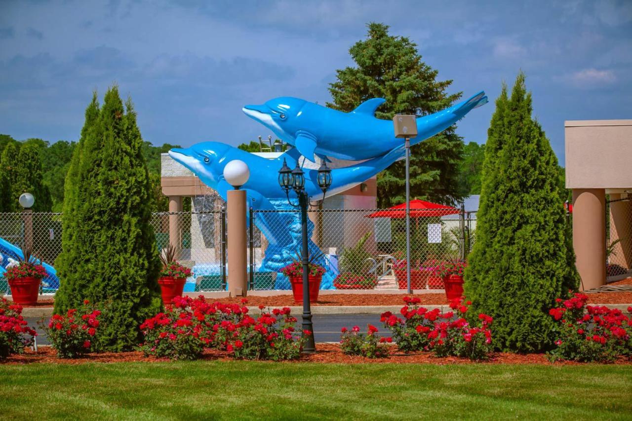 Grand Marquis Waterpark Hotel & Suites Лейк-Делтон Екстер'єр фото