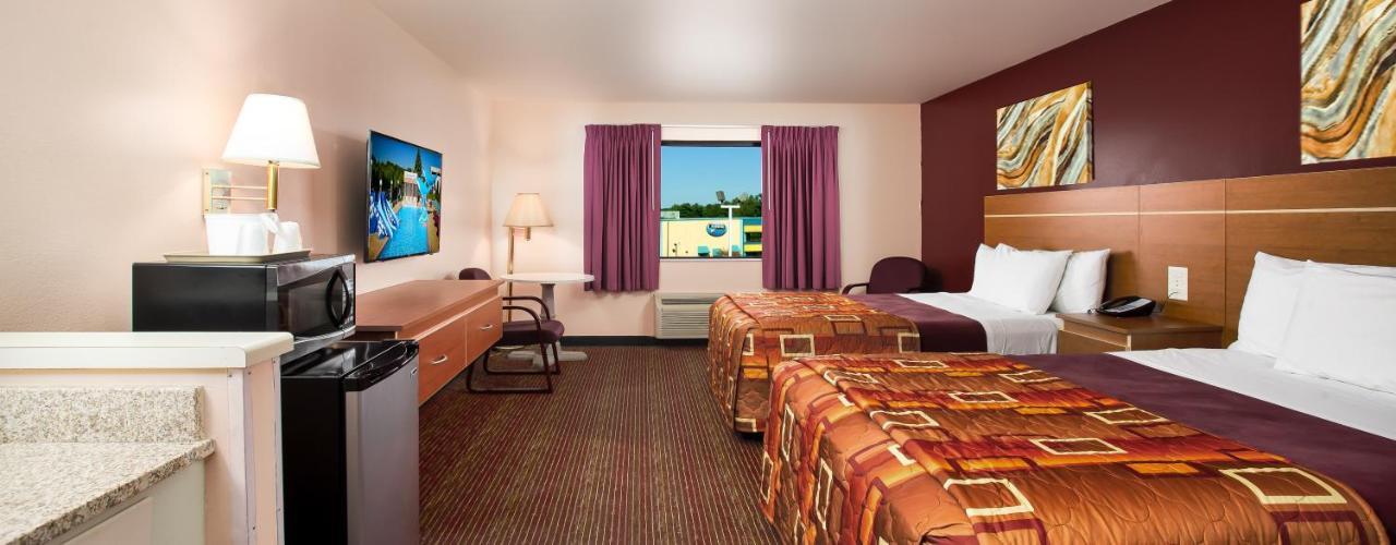 Grand Marquis Waterpark Hotel & Suites Лейк-Делтон Екстер'єр фото
