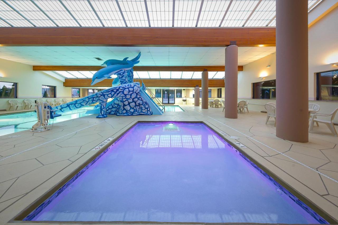 Grand Marquis Waterpark Hotel & Suites Лейк-Делтон Екстер'єр фото