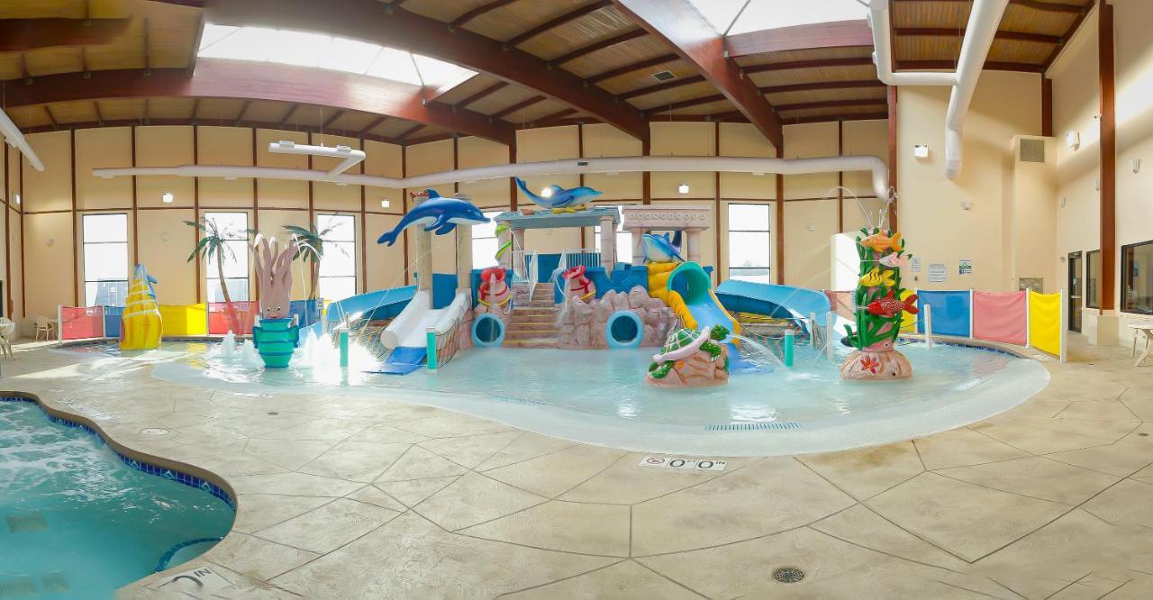 Grand Marquis Waterpark Hotel & Suites Лейк-Делтон Екстер'єр фото