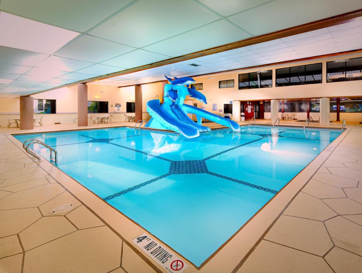 Grand Marquis Waterpark Hotel & Suites Лейк-Делтон Екстер'єр фото