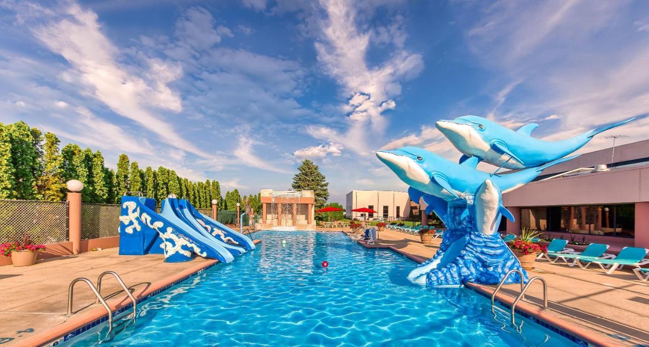 Grand Marquis Waterpark Hotel & Suites Лейк-Делтон Екстер'єр фото